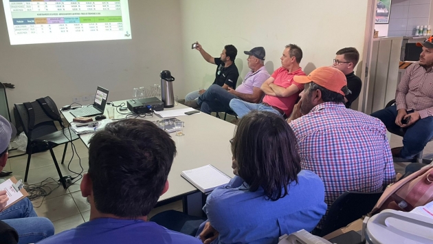 APPA promove integração entre produtores e estudantes no Giro Técnico do Algodão no Oeste Paulista
